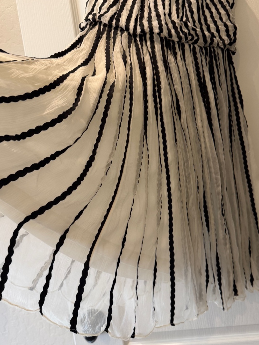 Anthropologie Black & White Striped Dress – Size 2P – Never Worn - Picture 5 of 6